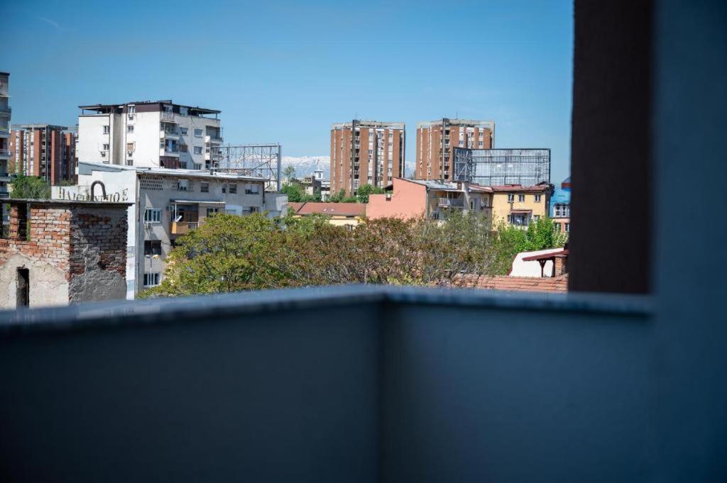 New 1 Bedroom Apt In Skopje City Center - Free Parking Exterior photo